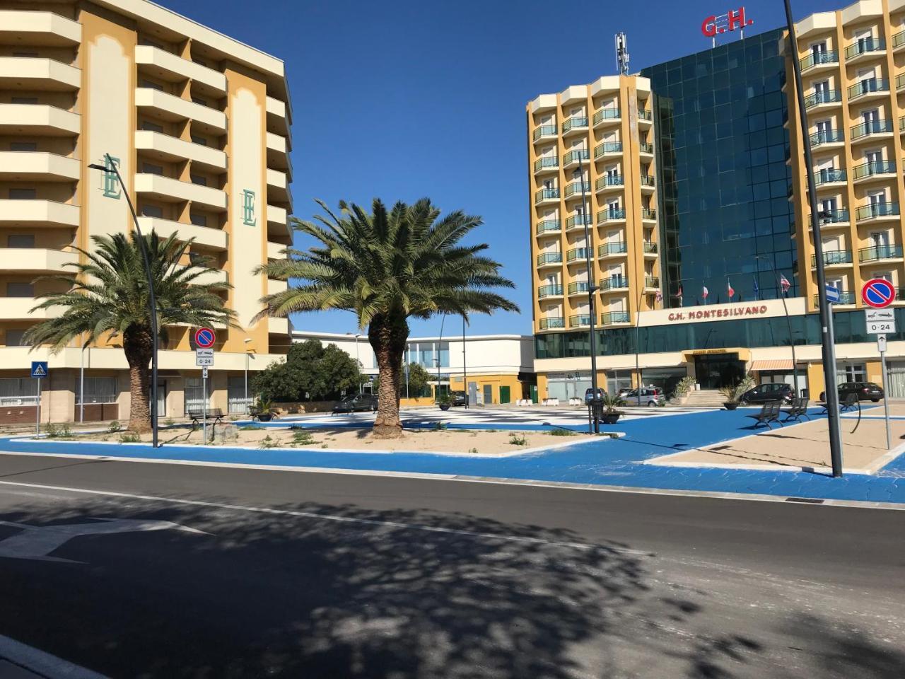 Grand Hotel Montesilvano Marina エクステリア 写真